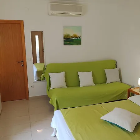 Apartament Trubi 1 *