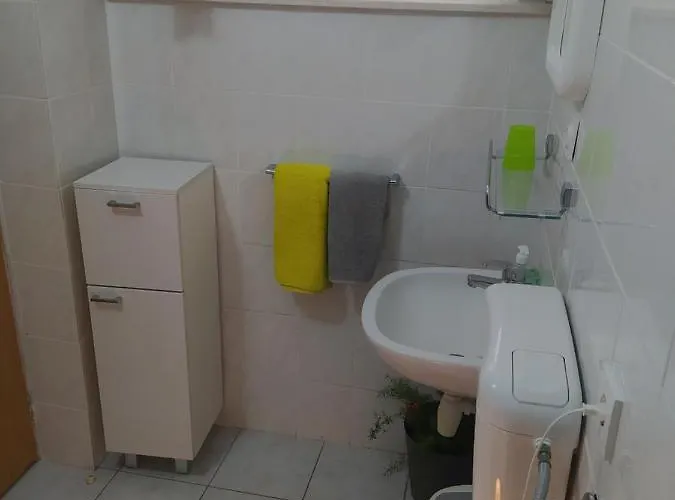 Trubi 1 Apartamento Vodice